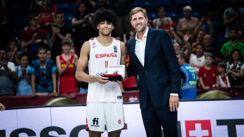 Izan Almansa alcanza la gloria y se proclama campeón del mundo U19