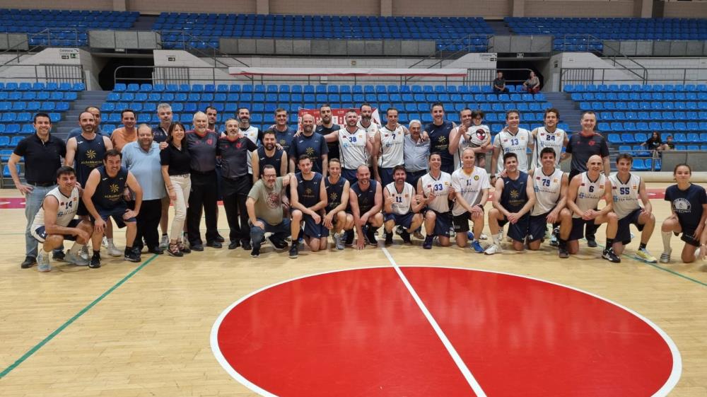 Clínica San Basilio revalida su título de campeón de la Liga de Veteranos
